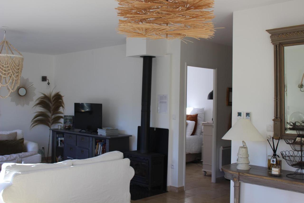 Villa Chez Elles En Provence Nans-les-Pins Esterno foto